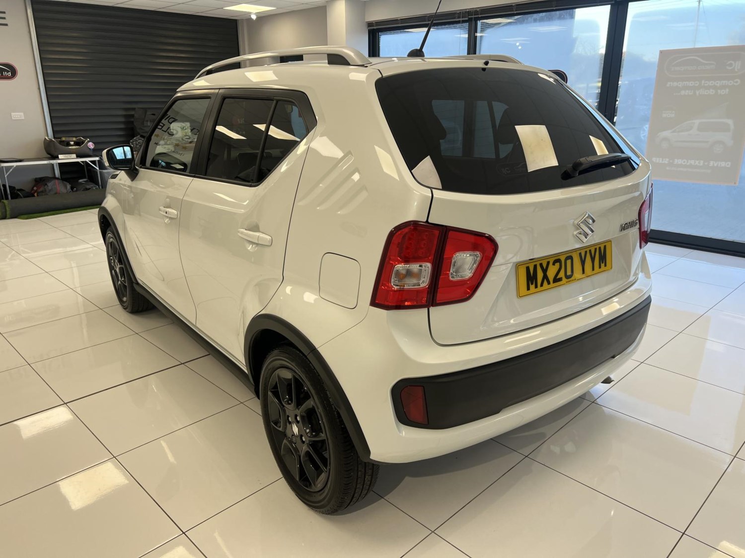 Suzuki Ignis Listing Image