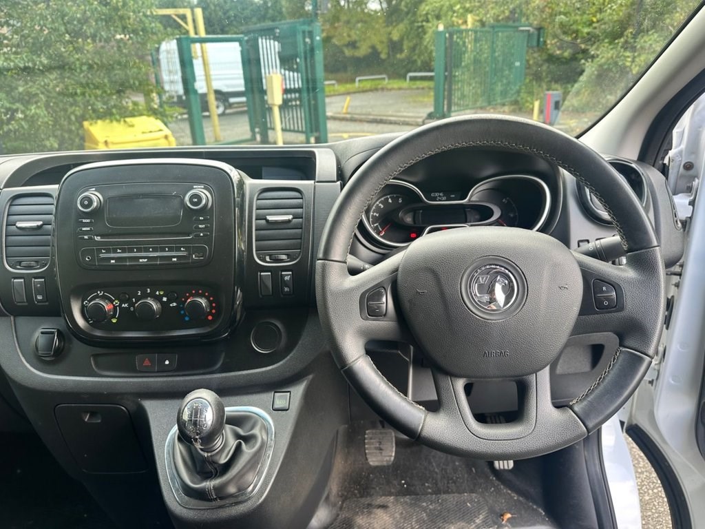 Vauxhall Vivaro Listing Image