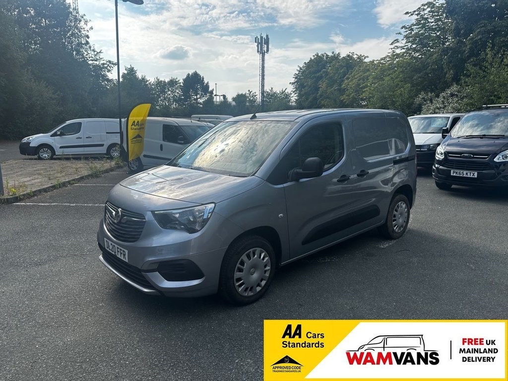 Vauxhall Combo Listing Image