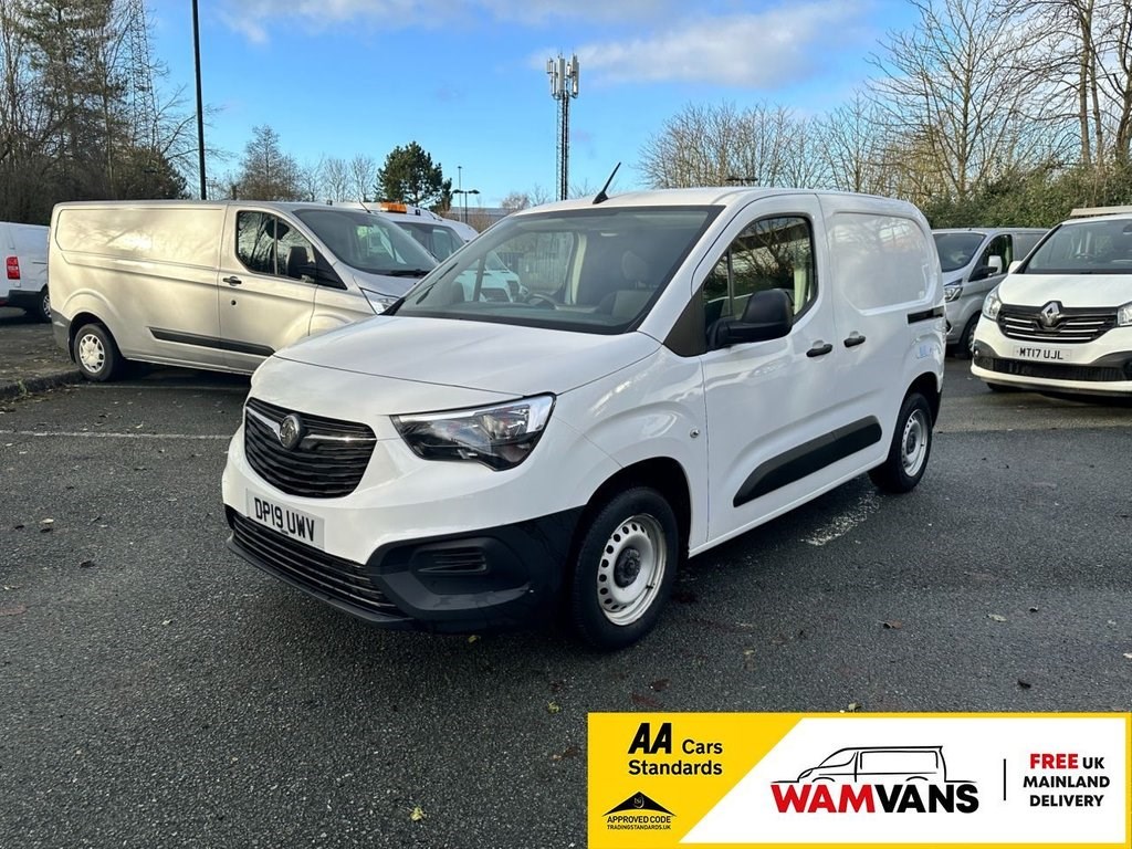 Vauxhall Combo Listing Image