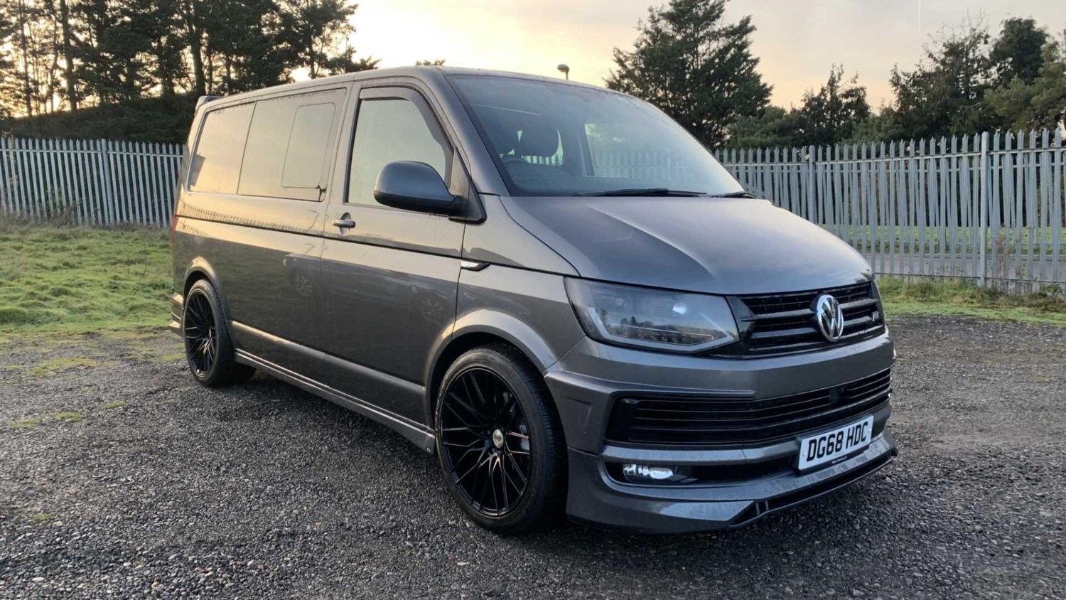 Volkswagen Transporter Listing Image