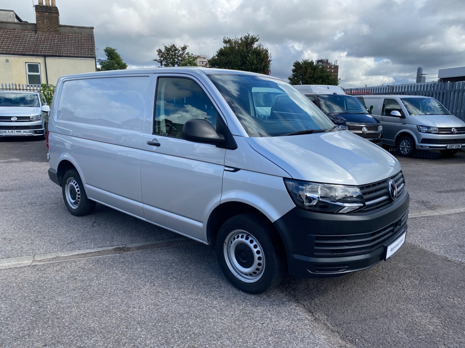 Volkswagen Transporter Listing Image