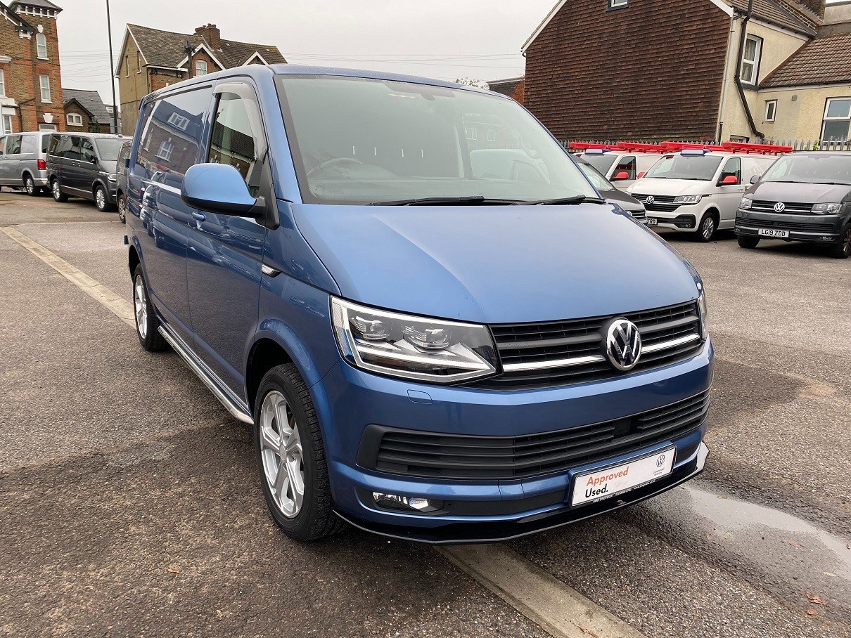 Volkswagen Transporter Listing Image