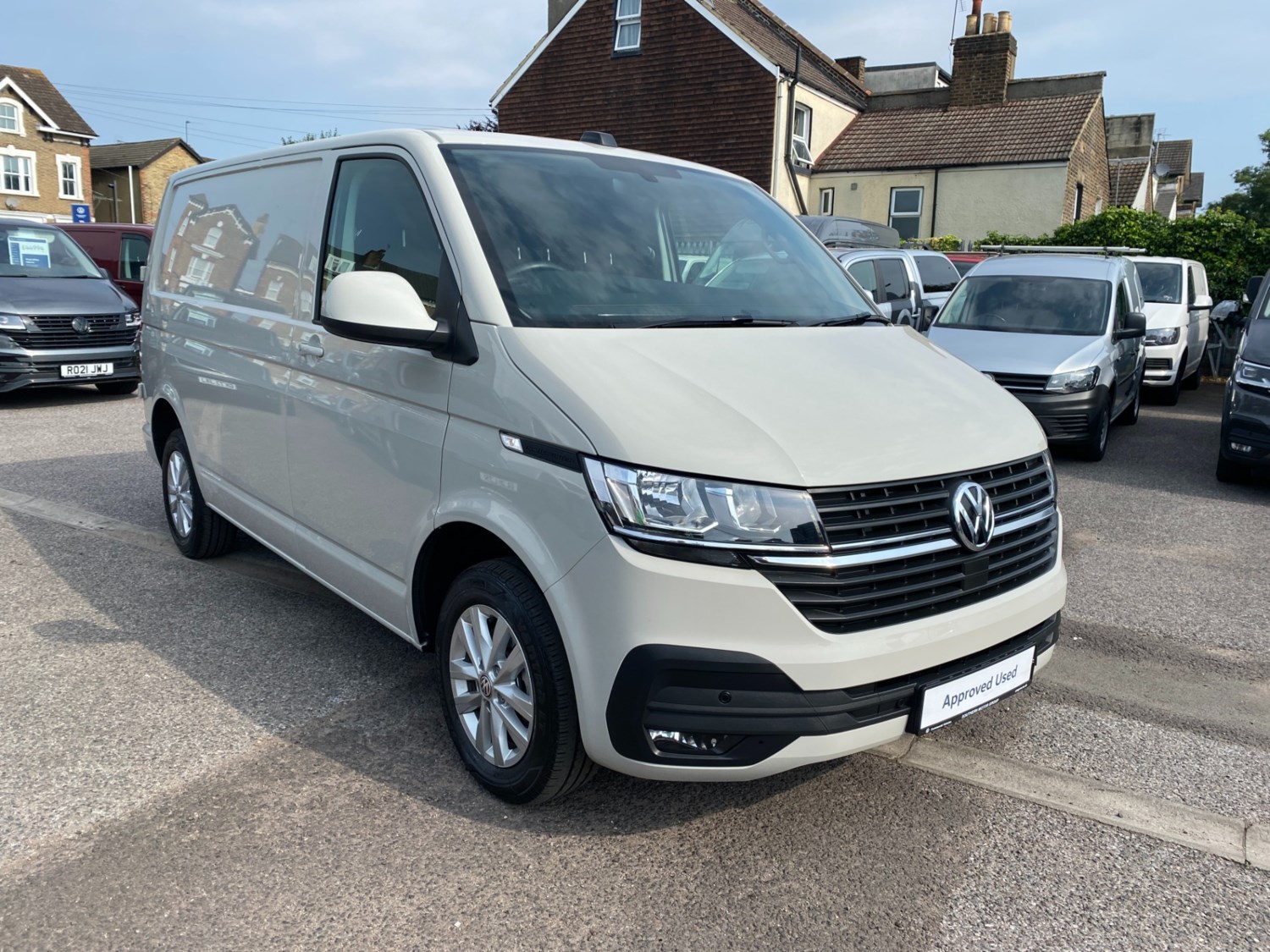 Volkswagen Transporter Listing Image