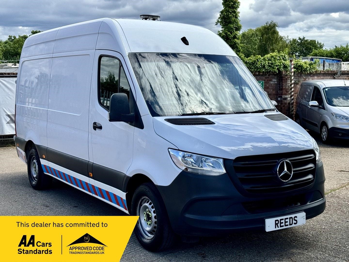 Mercedes-Benz Sprinter Listing Image