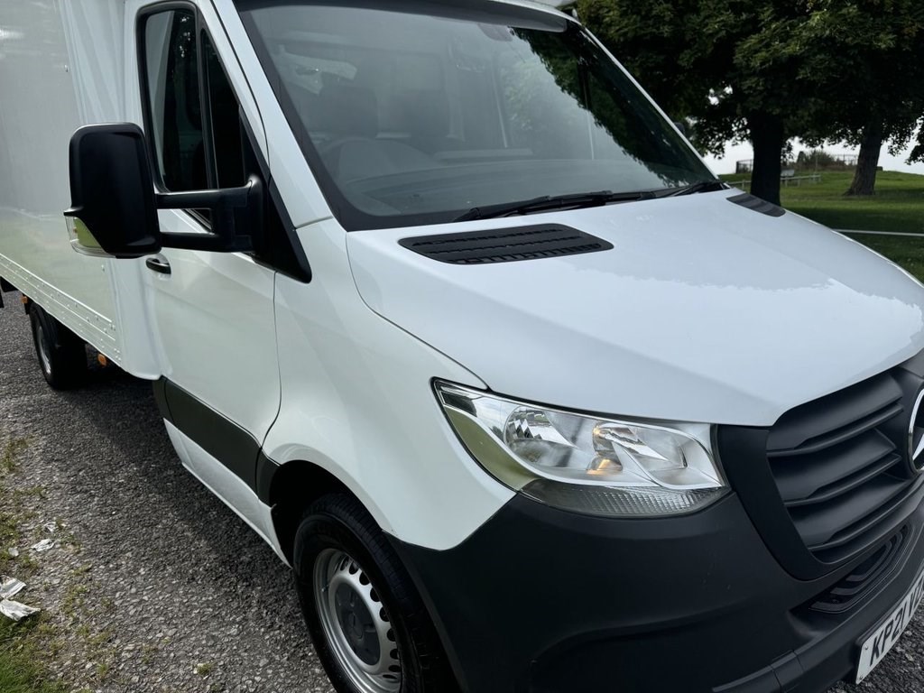 Mercedes-Benz Sprinter Listing Image