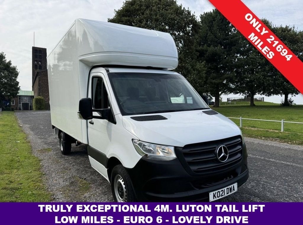 Mercedes-Benz Sprinter Listing Image