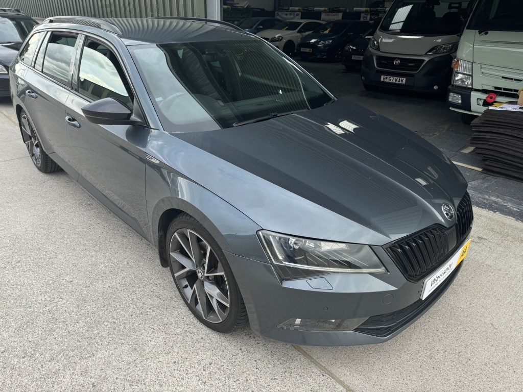 Skoda Superb Listing Image