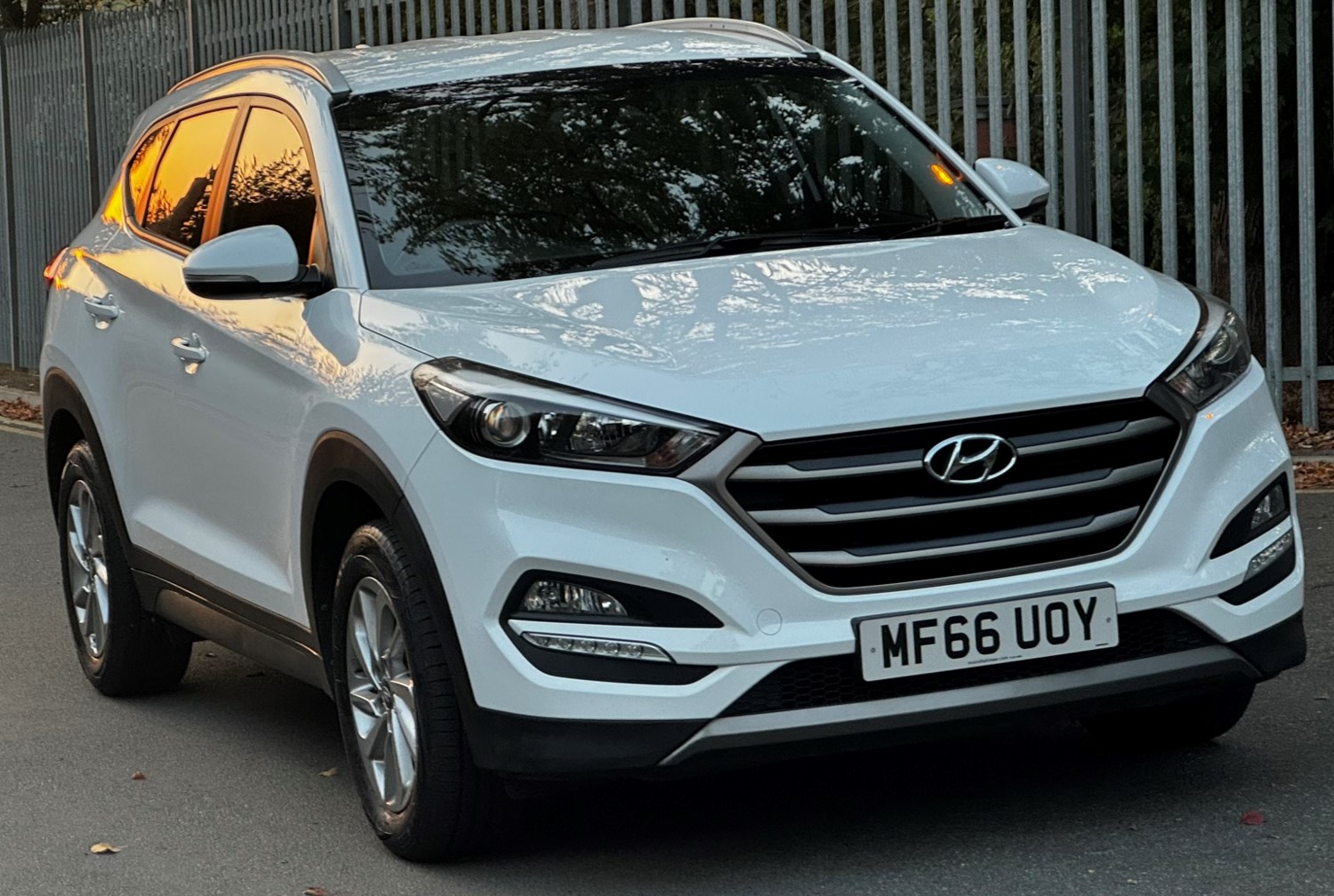 Hyundai TUCSON Listing Image