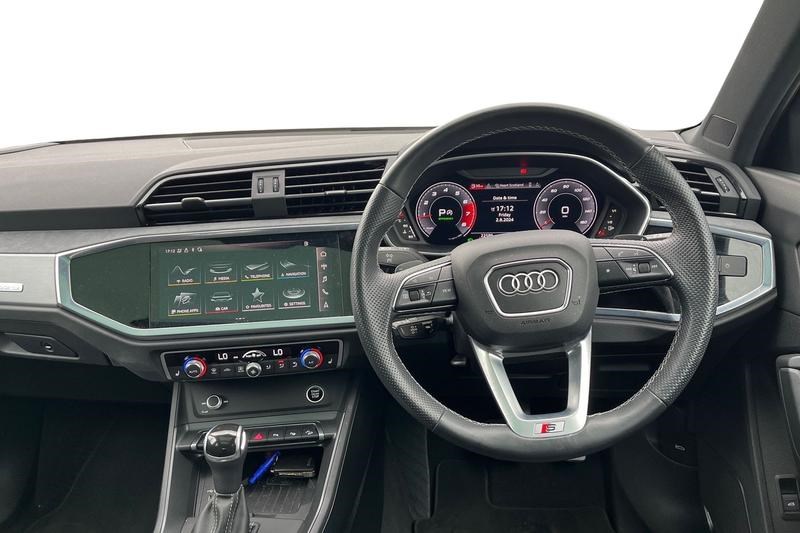 Audi Q3 Listing Image