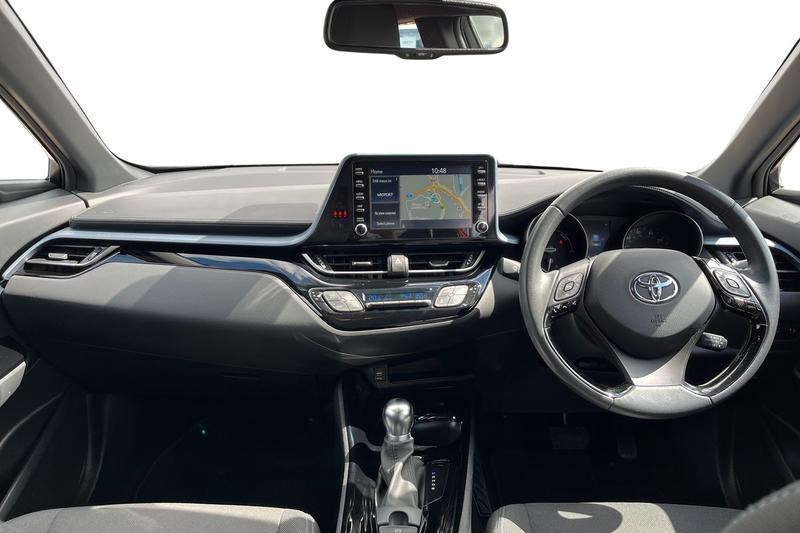 Toyota C-HR Listing Image