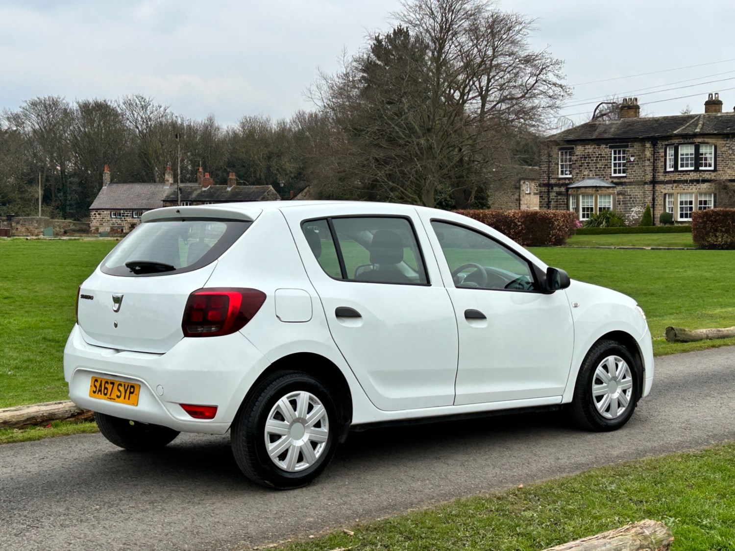 Dacia Sandero Listing Image