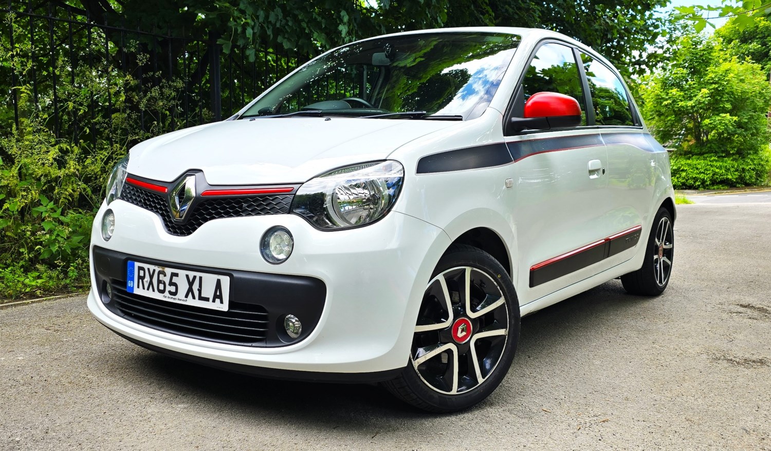 Renault Twingo Listing Image