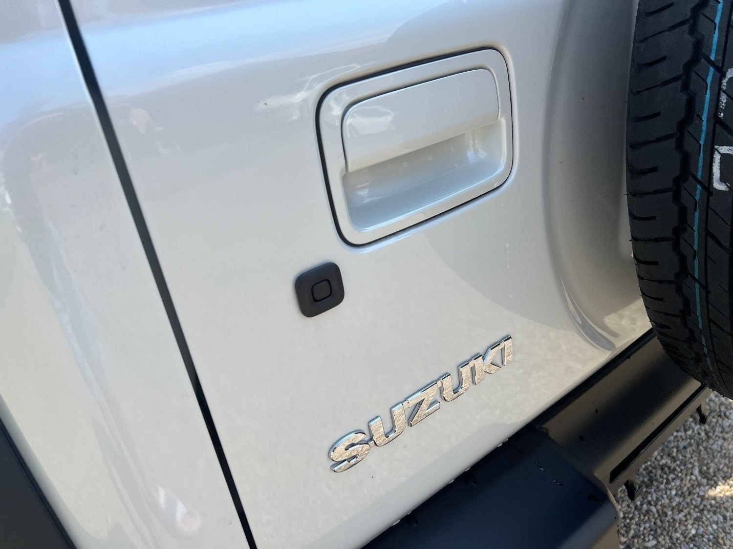 Suzuki Jimny Listing Image