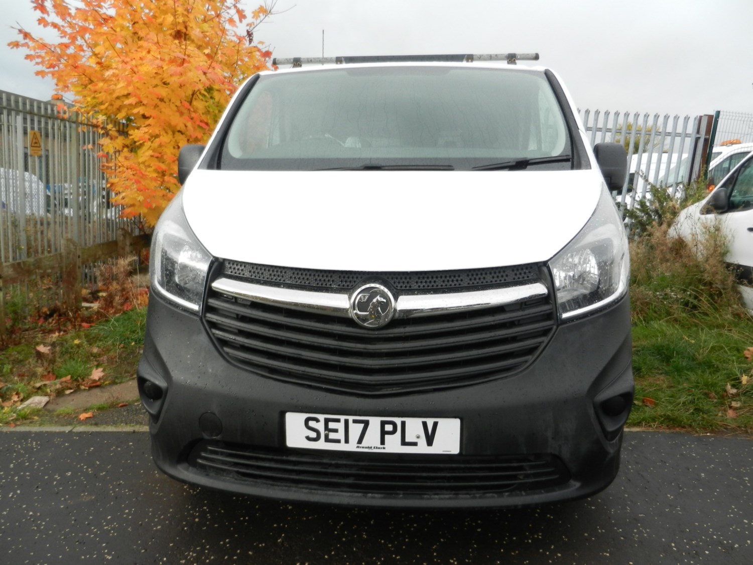 Vauxhall Vivaro Listing Image