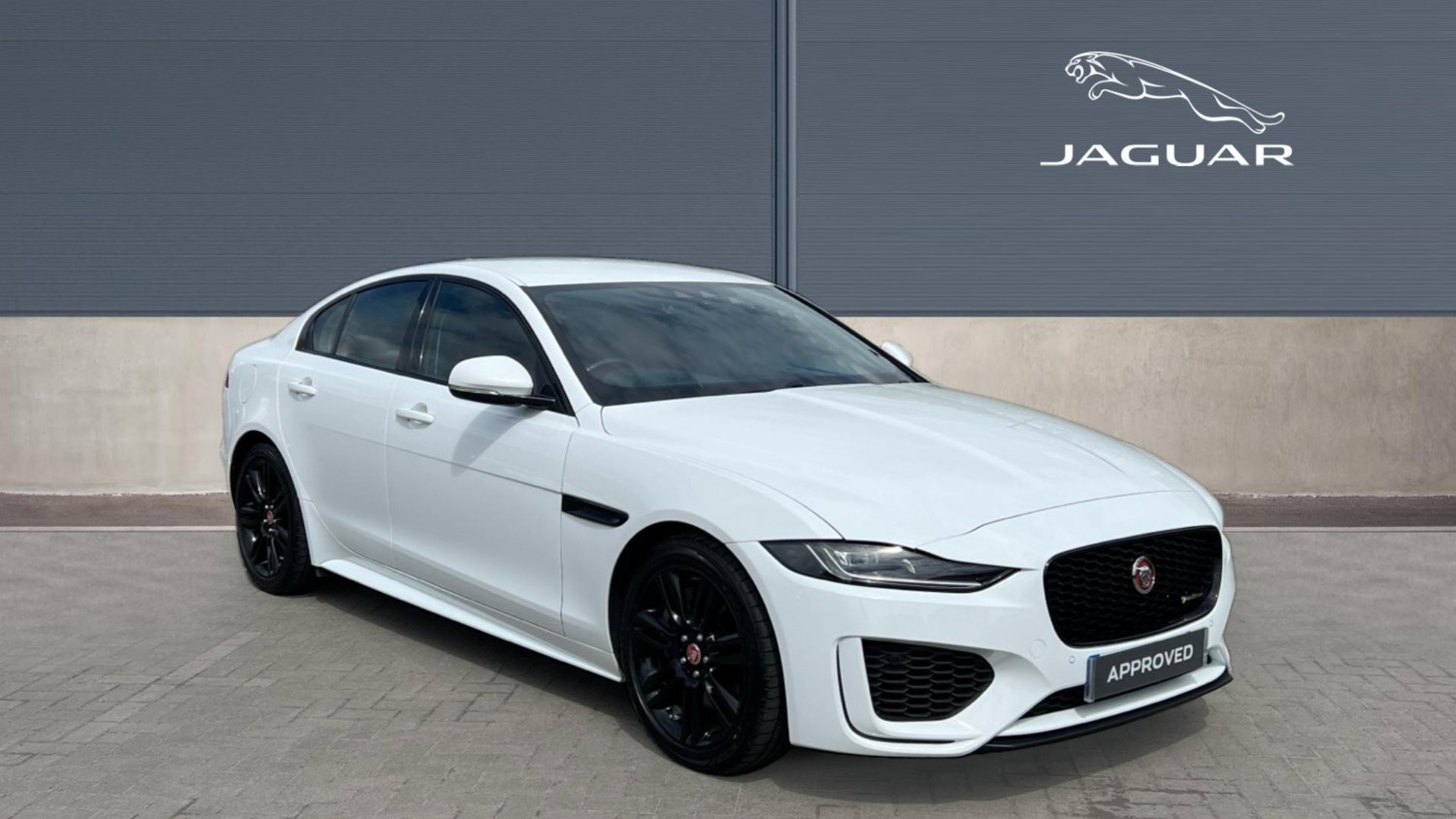 2020 used Jaguar XE 2.0 R-Dynamic S