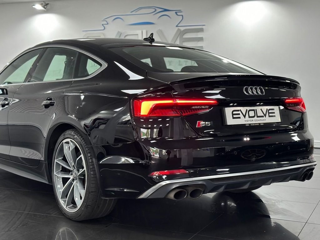 Audi S5 Listing Image