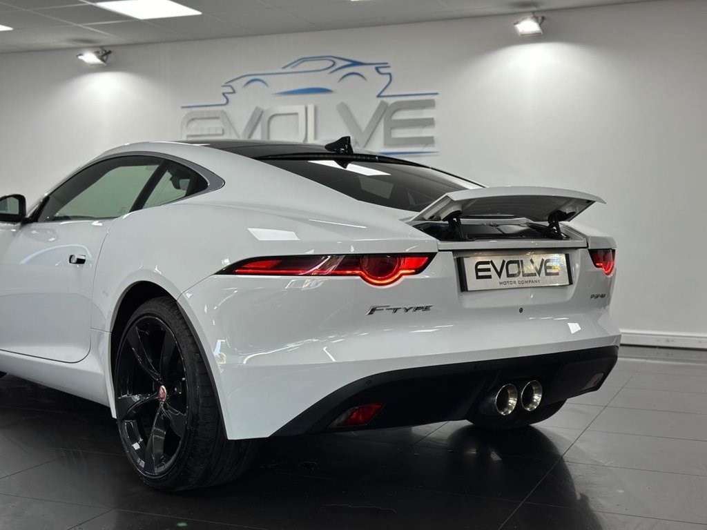 Jaguar F-Type Listing Image