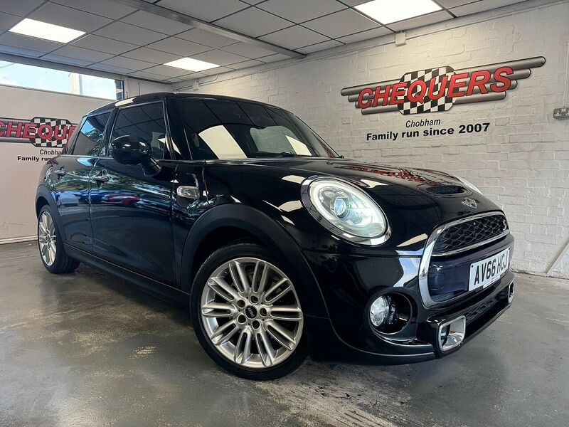 MINI Hatch Listing Image