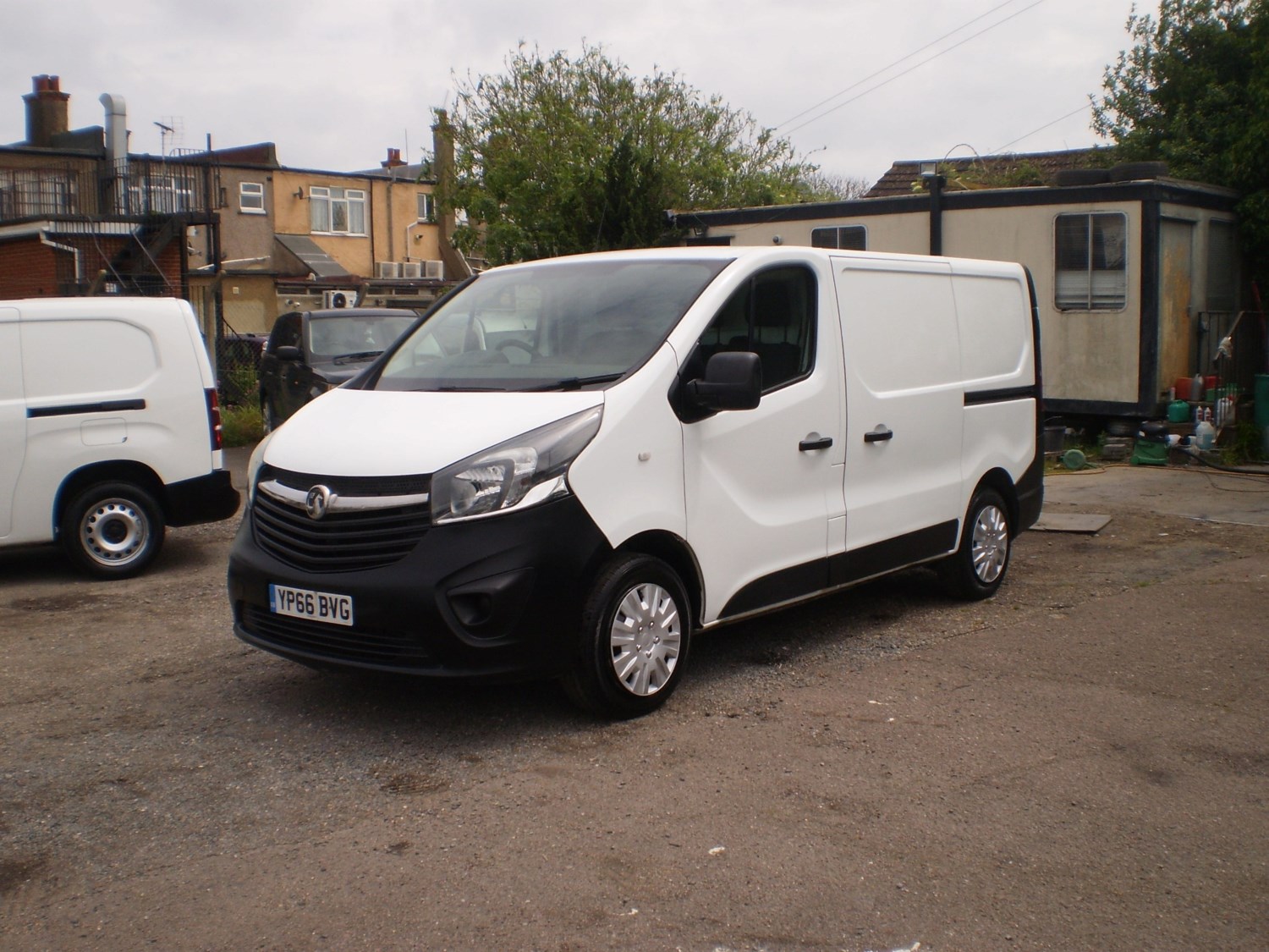 Vauxhall Vivaro Listing Image