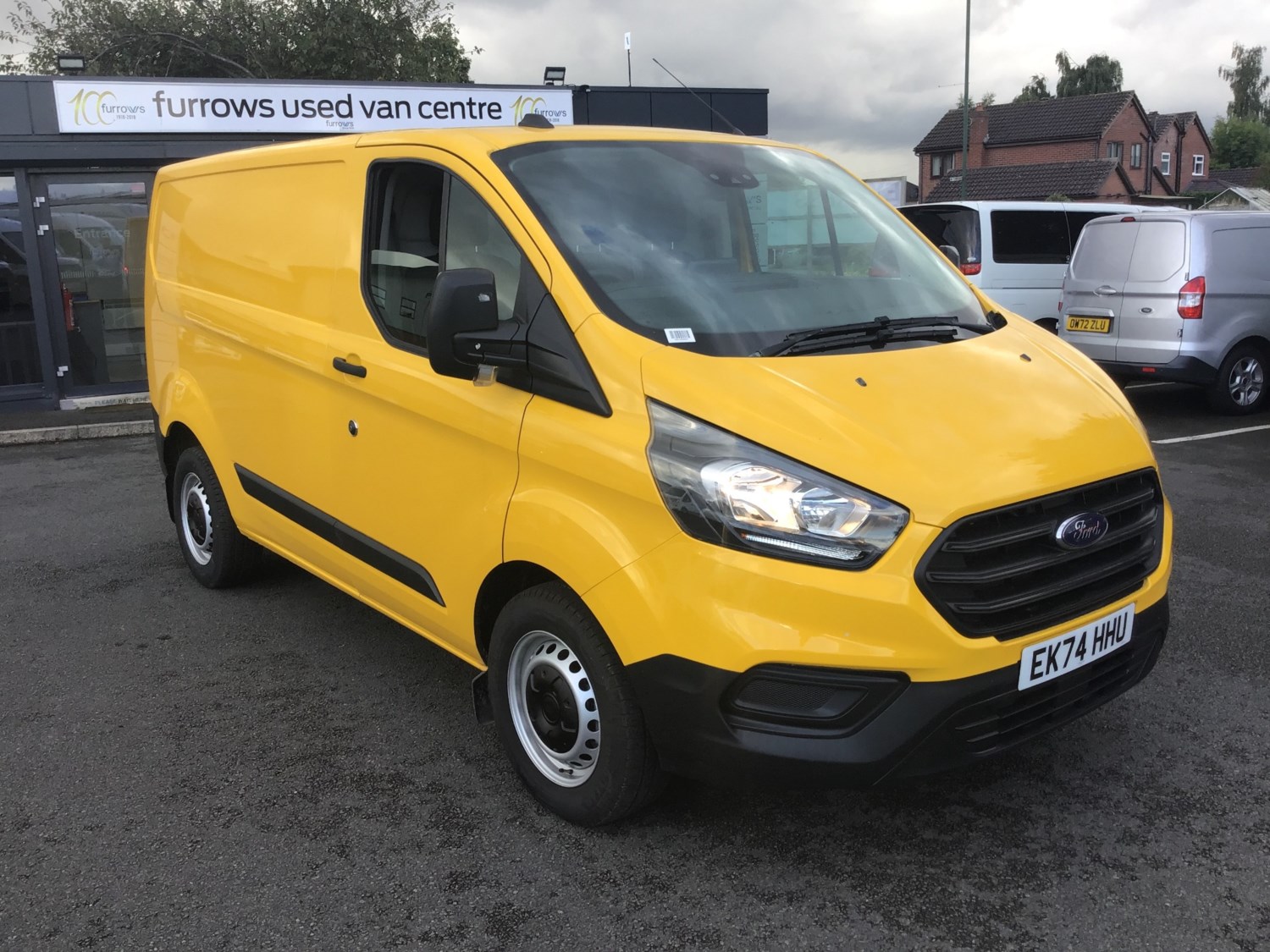 Ford Transit Custom Listing Image