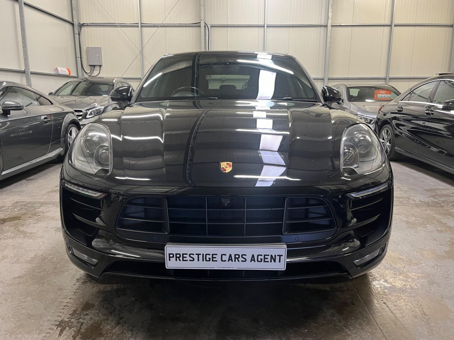 Porsche Macan Listing Image