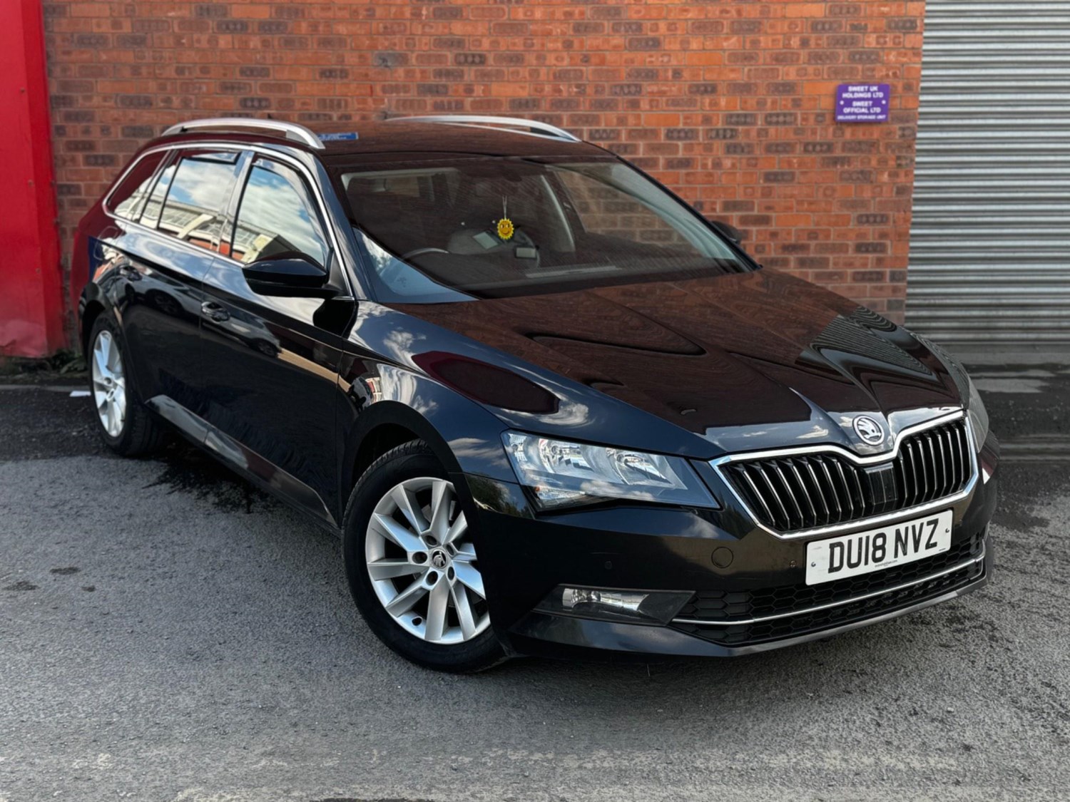 Skoda Superb Listing Image