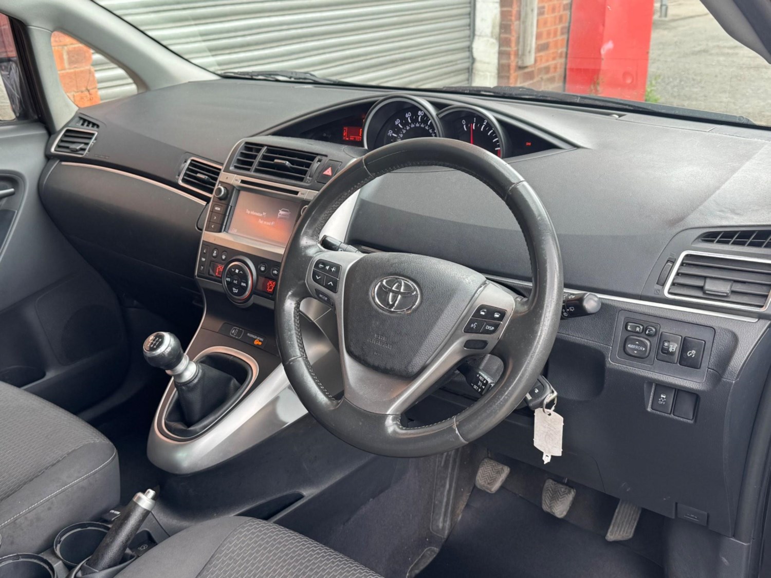 Toyota Verso Listing Image