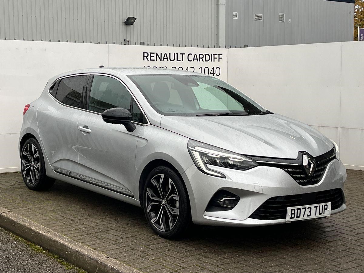 Renault Clio Listing Image