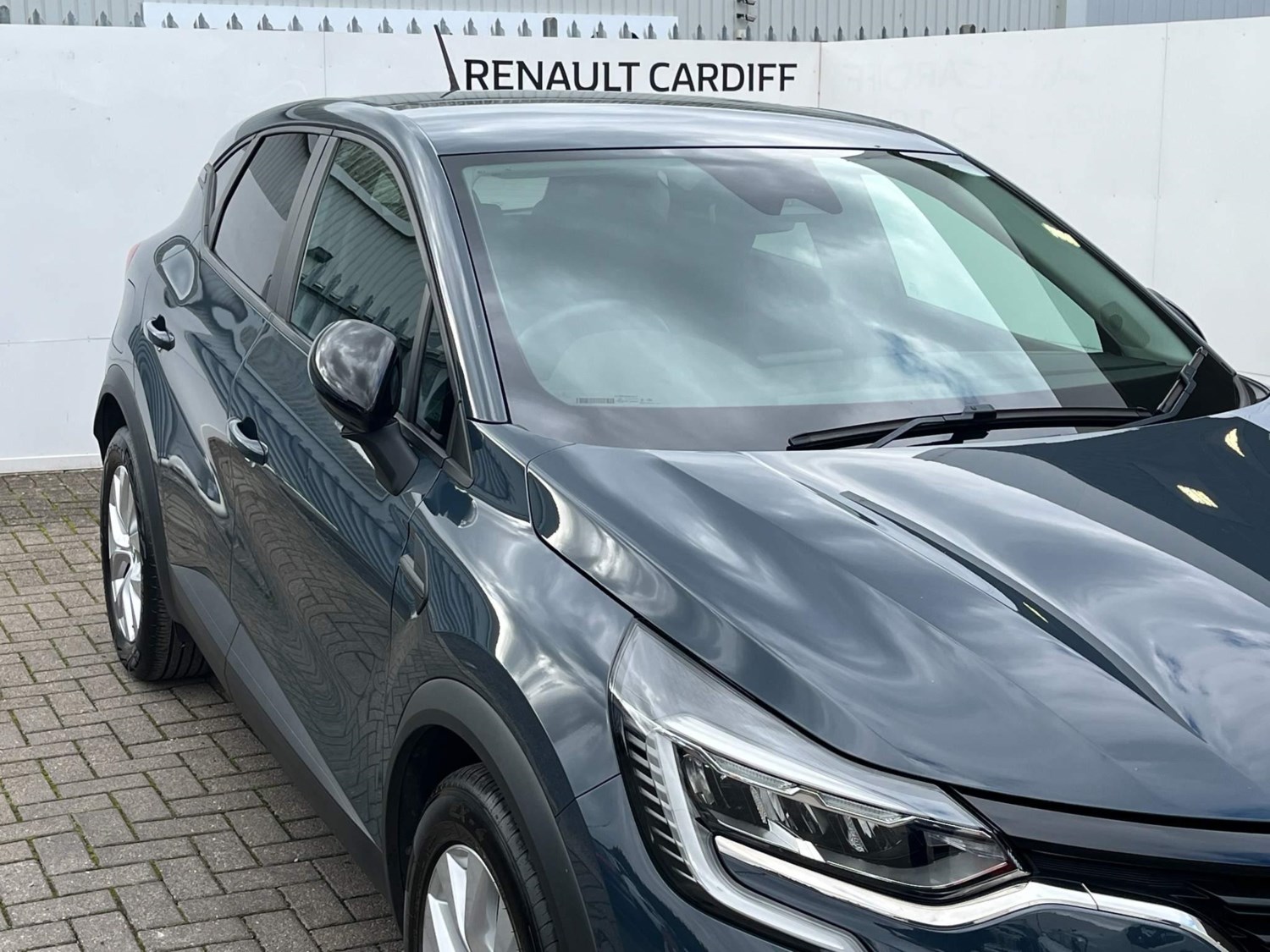 Renault Captur Listing Image