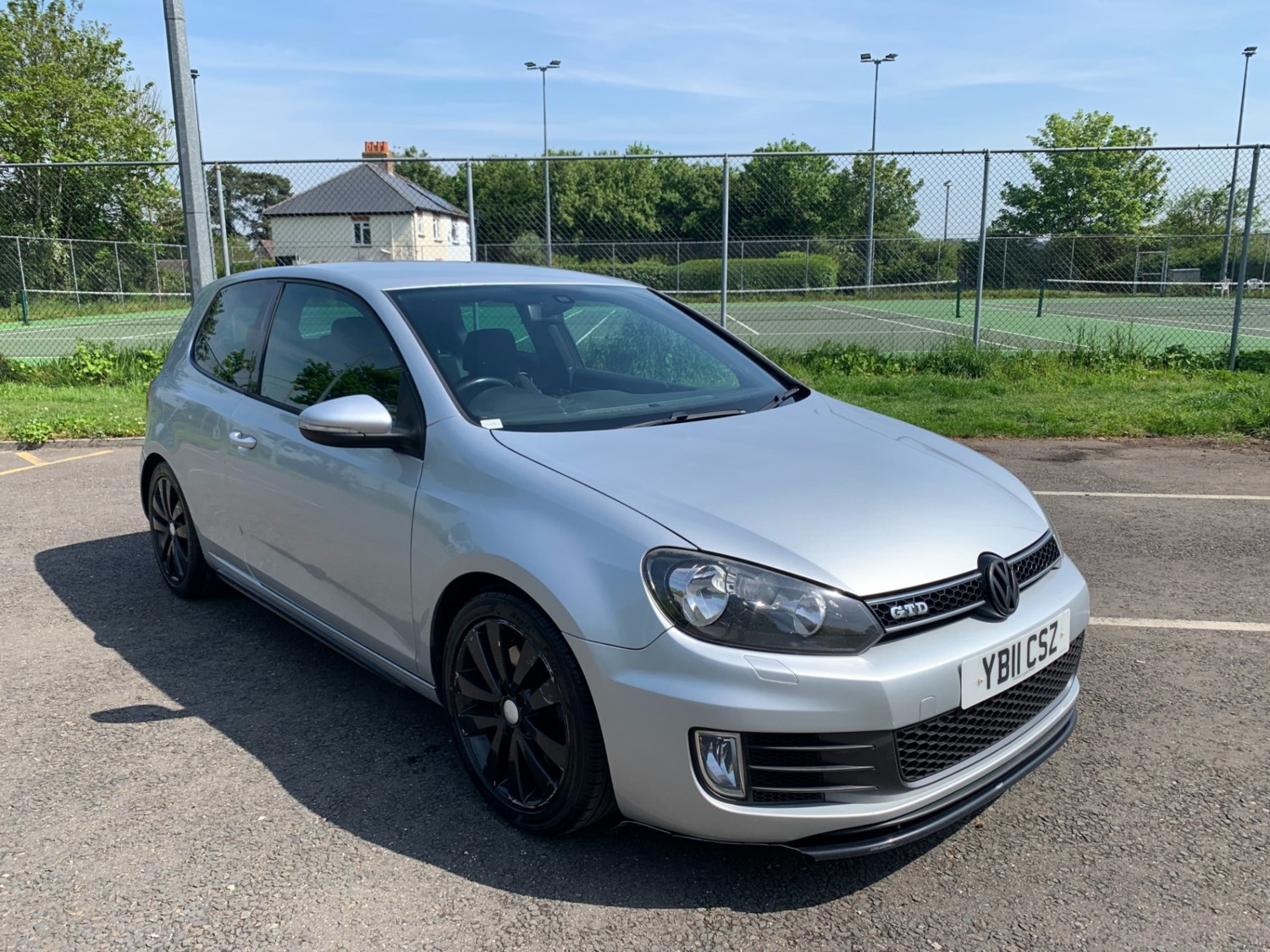 Volkswagen Golf Listing Image