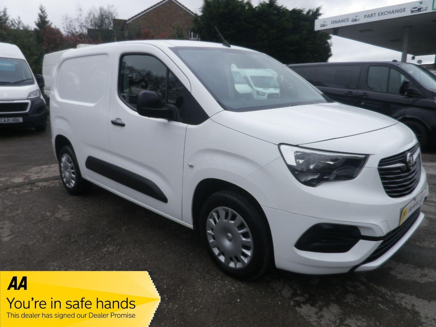 Vauxhall Combo Listing Image