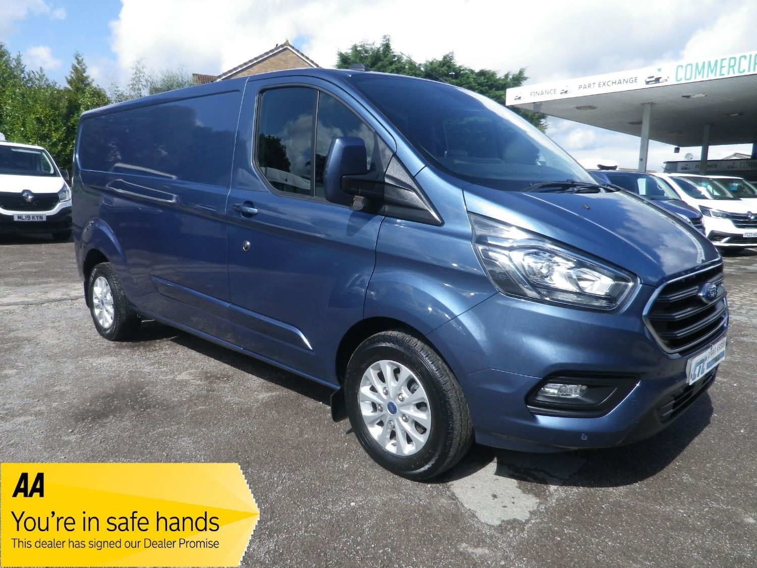 Ford Transit Custom Listing Image