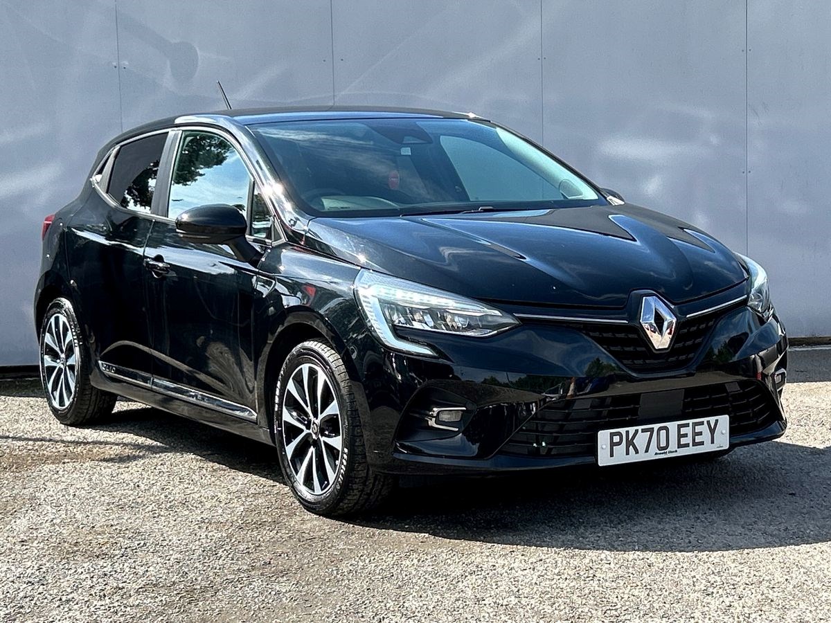 Renault Clio Listing Image