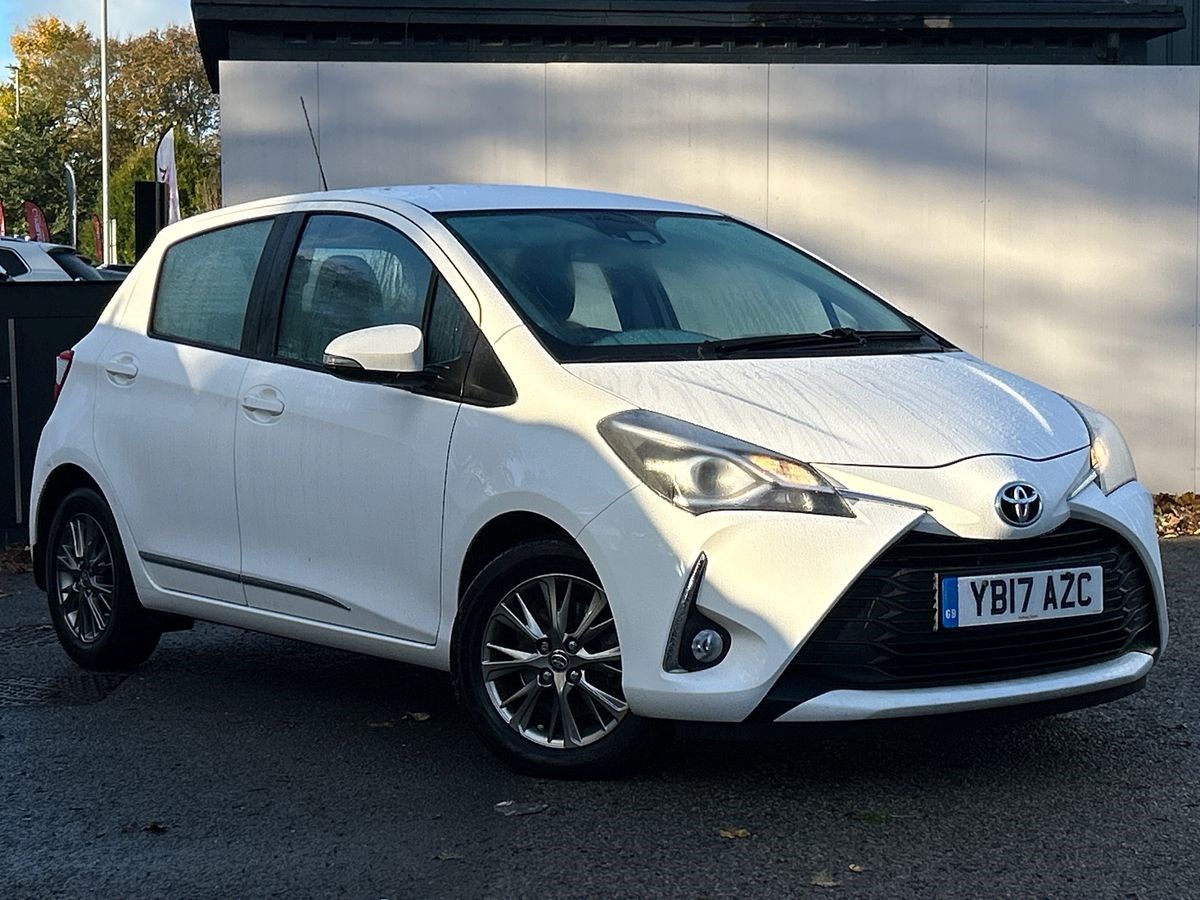 Toyota Yaris Listing Image