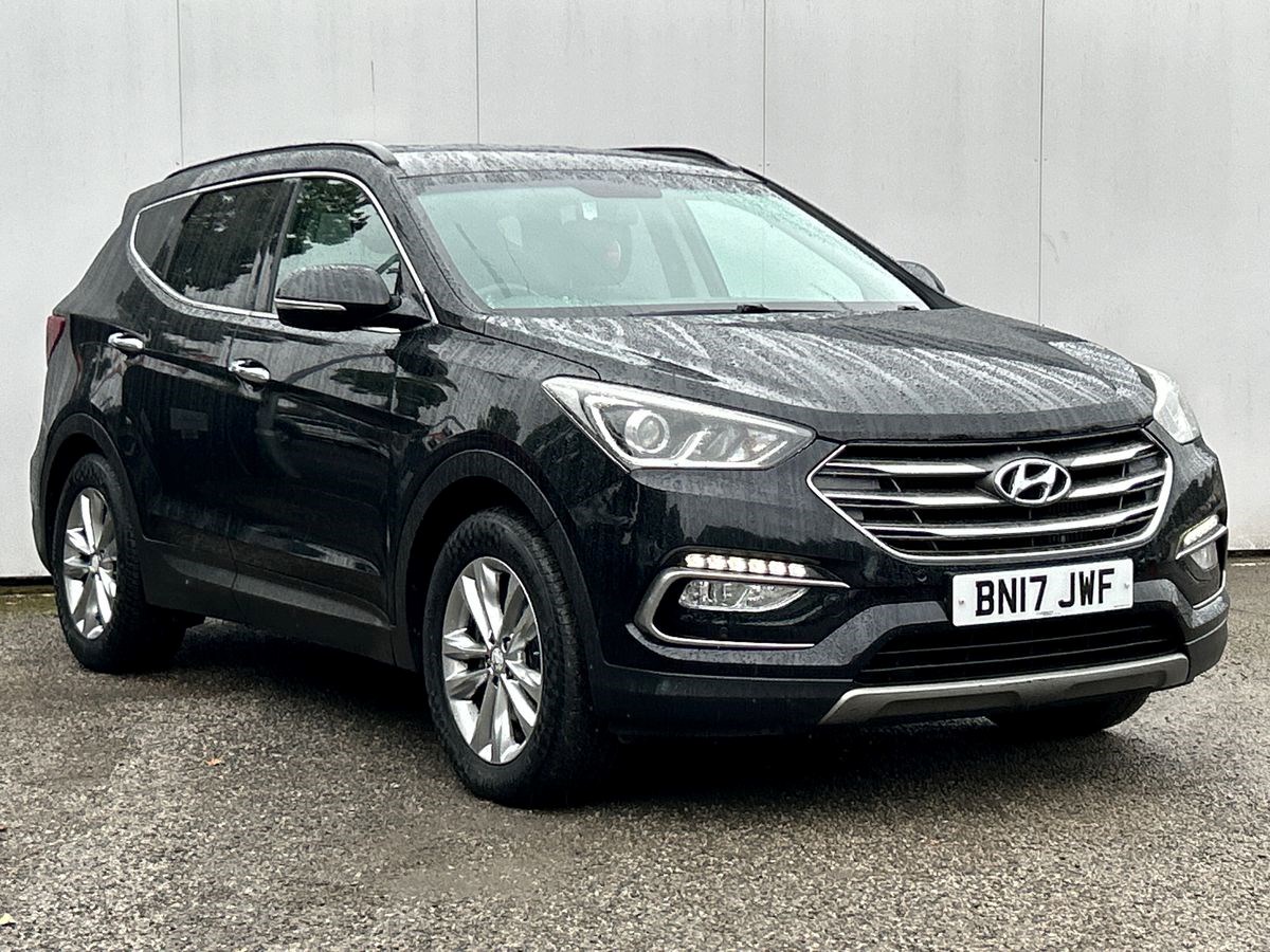 Hyundai Santa Fe Listing Image