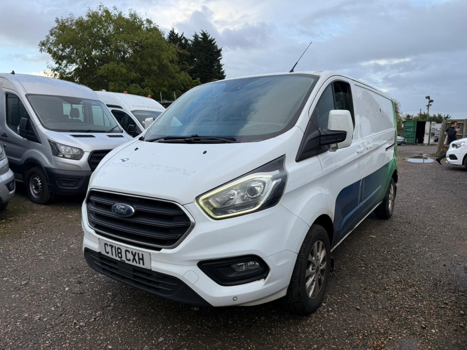 Ford Transit Custom Listing Image