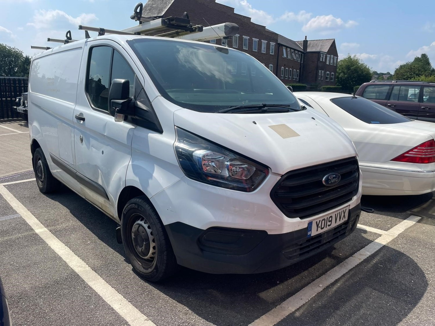 Ford Transit Custom Listing Image