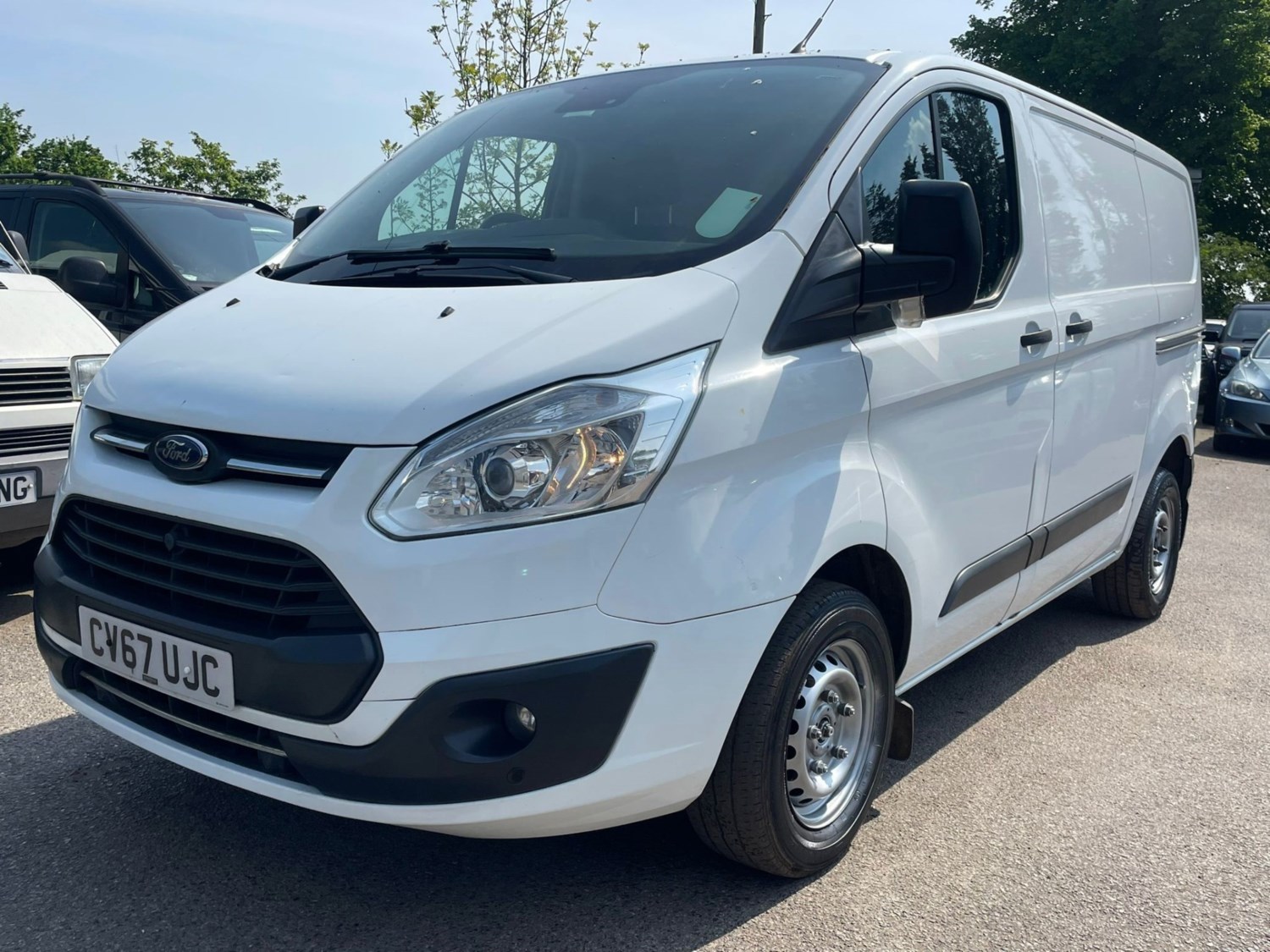 Ford Transit Custom Listing Image