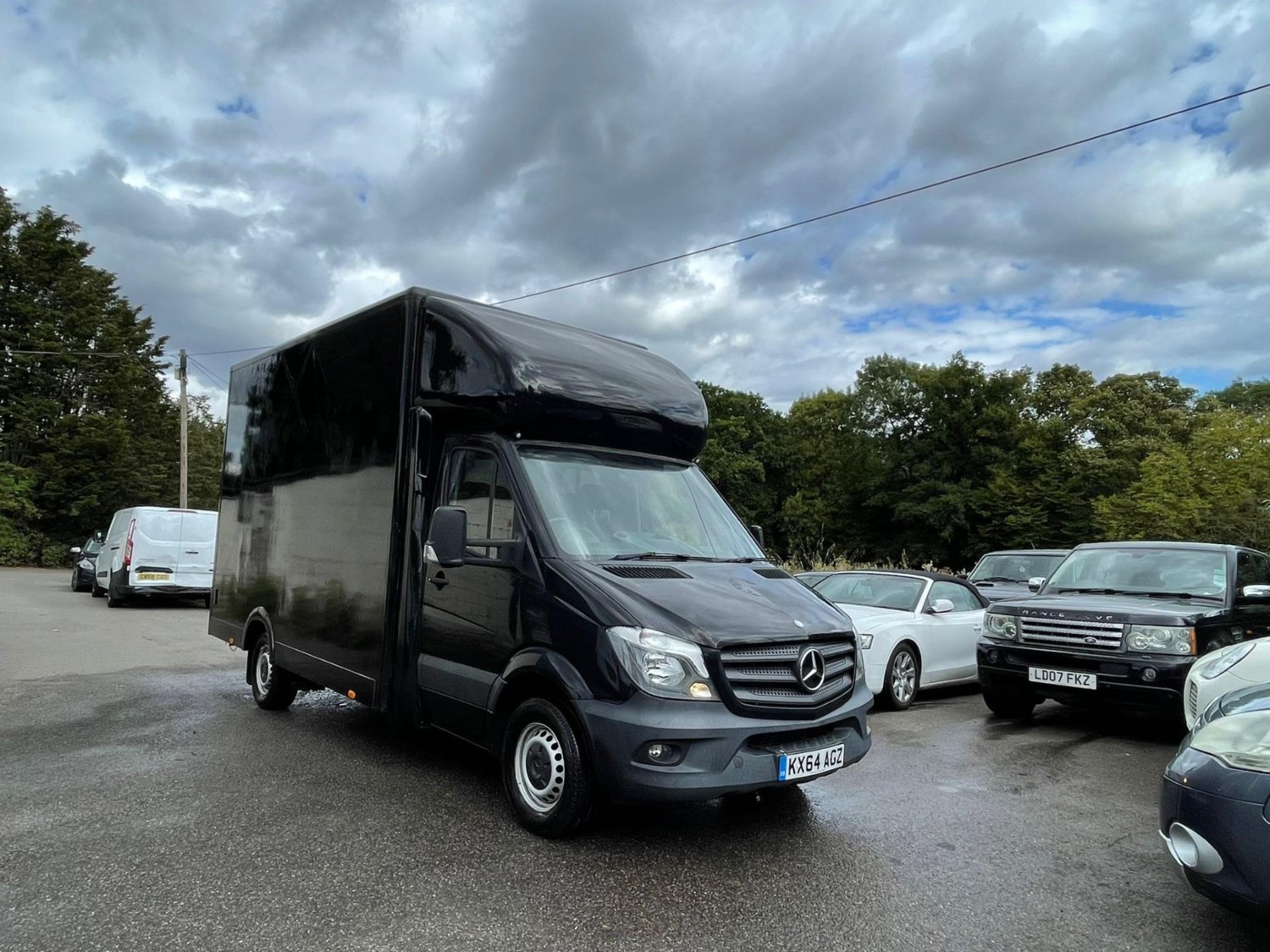 Mercedes-Benz Sprinter Listing Image