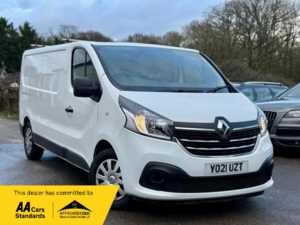 2021 21 Renault Trafic LL30 ENERGY dCi 145 Business+ Van + 45k miles + 1 owner Doors PANEL VAN