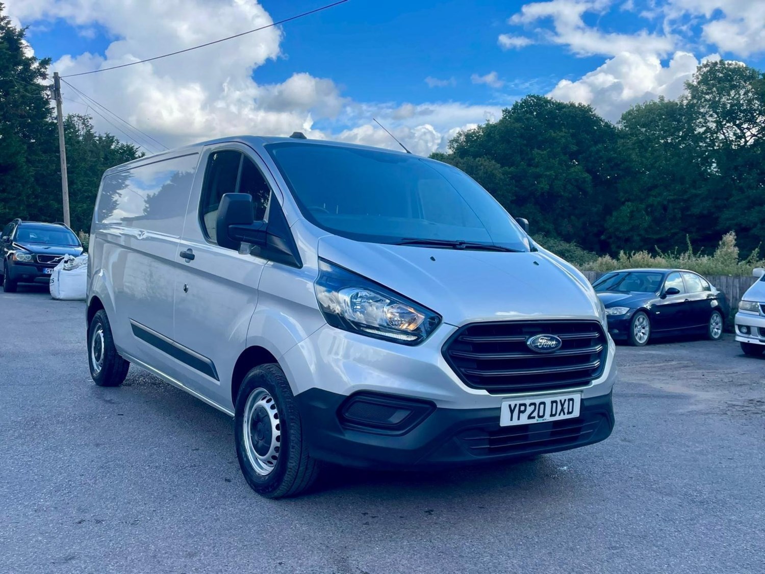 Ford Transit Custom Listing Image