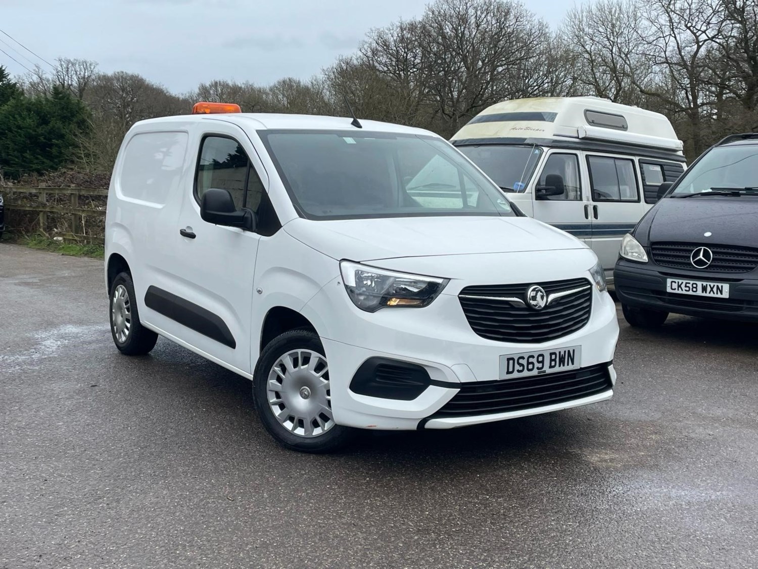 Vauxhall Combo Listing Image