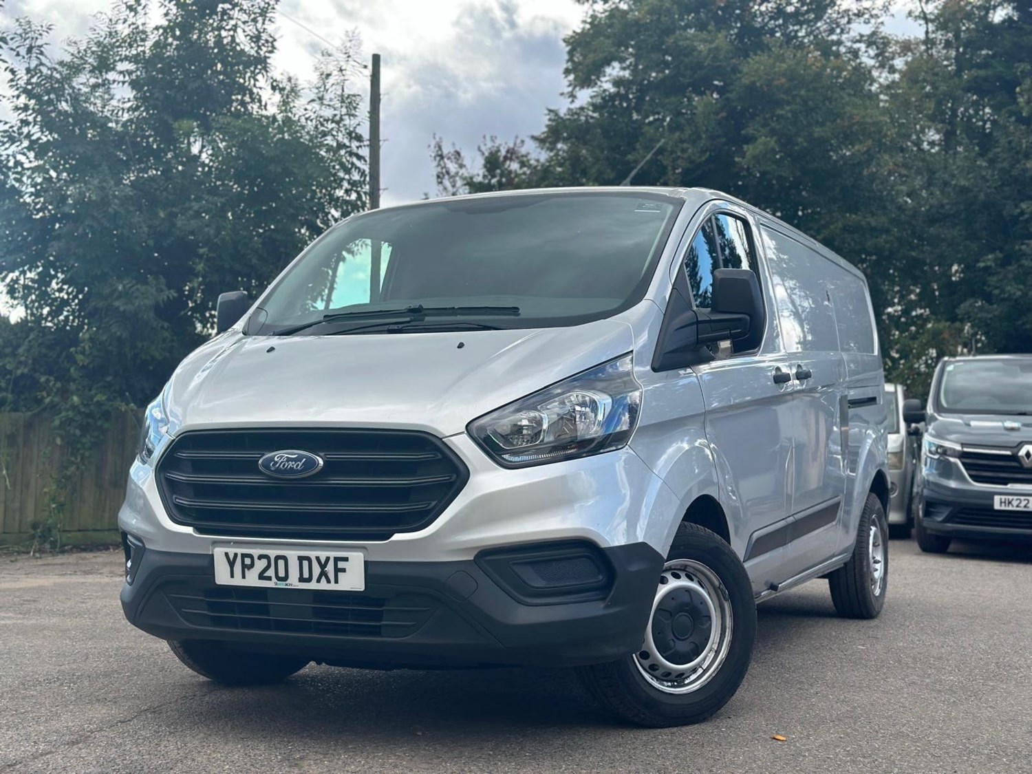 Ford Transit Custom Listing Image