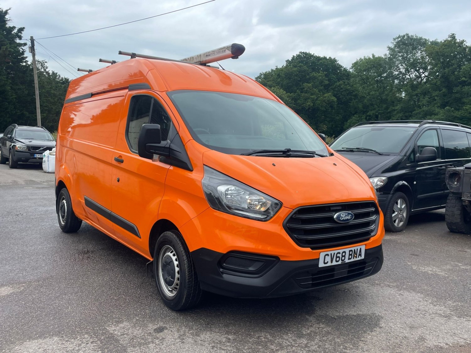 Ford Transit Custom Listing Image