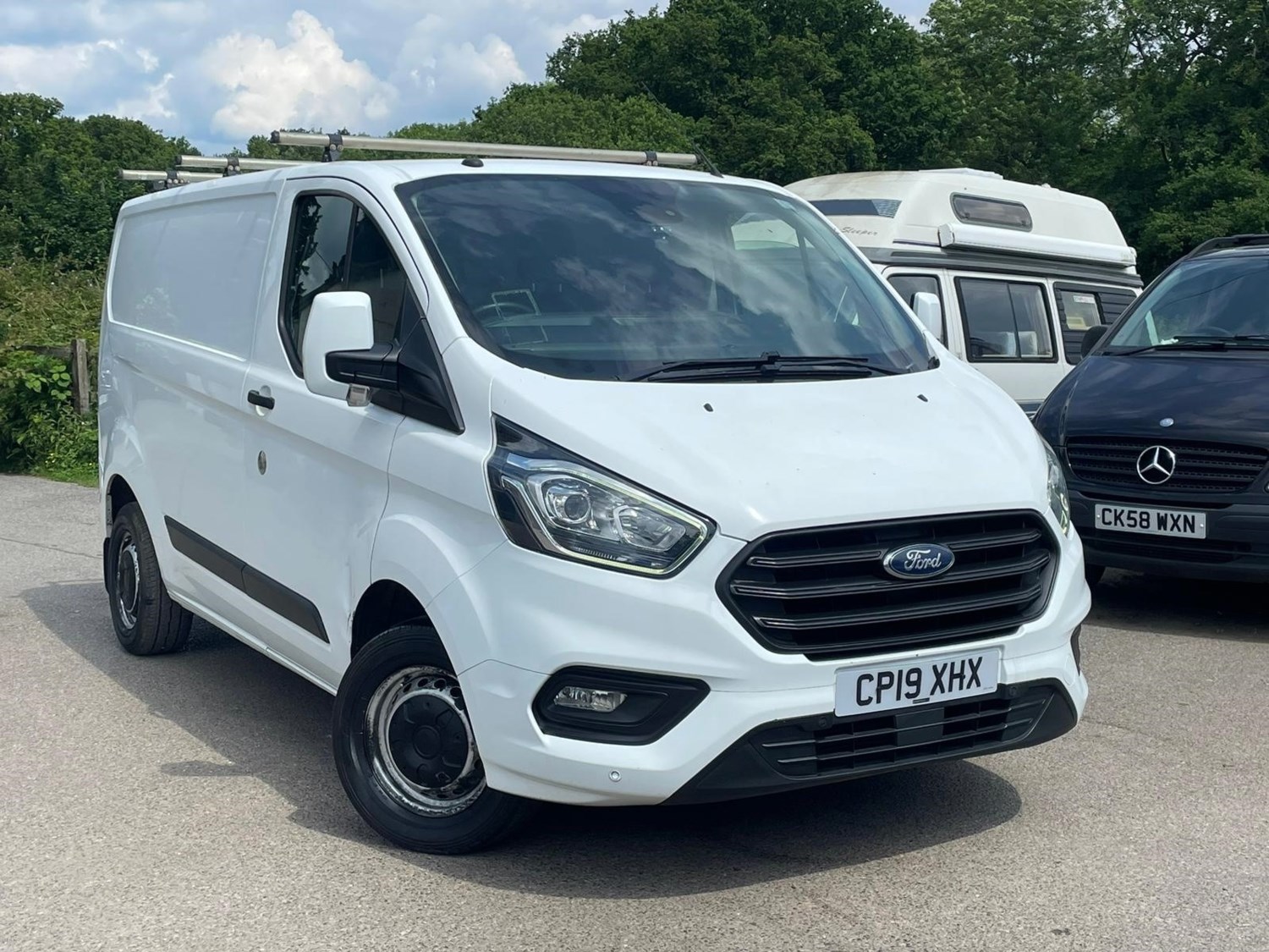 Ford Transit Custom Listing Image