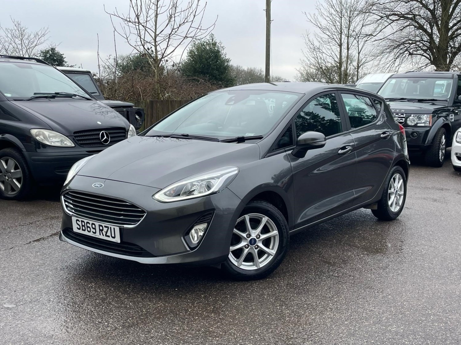 Ford Fiesta Listing Image