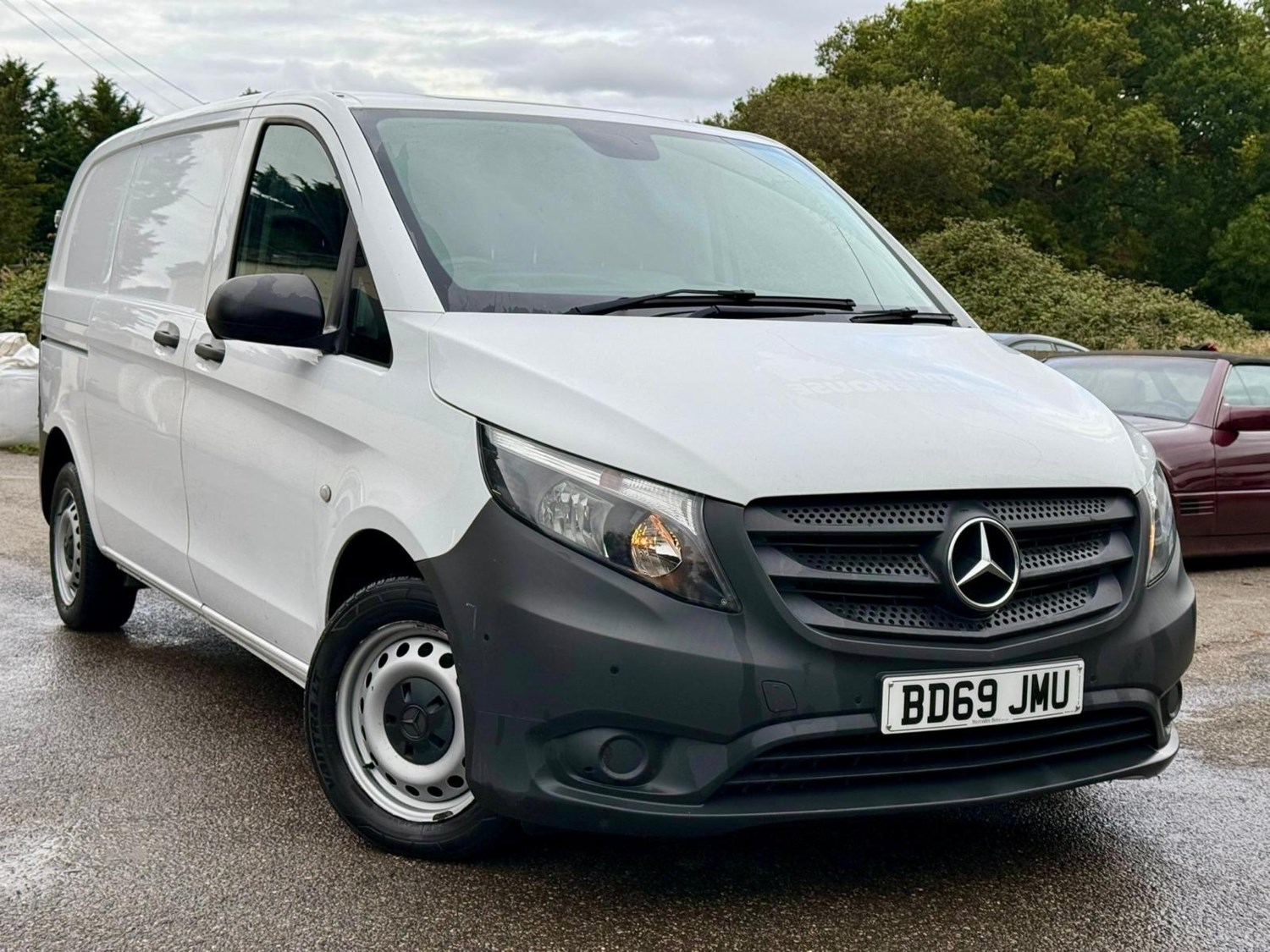 Mercedes-Benz Vito Listing Image