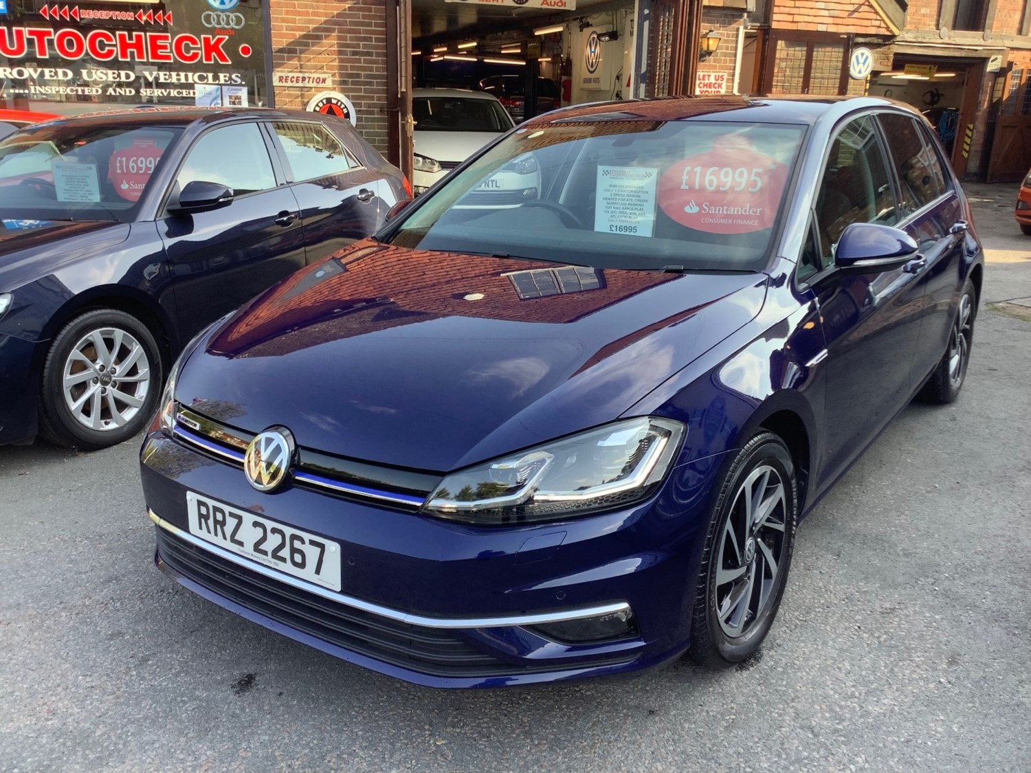 Volkswagen Golf Listing Image