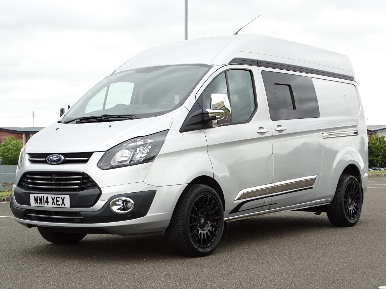 Ford Transit Custom Listing Image